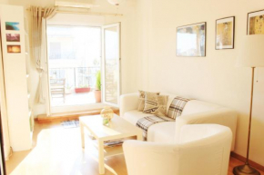 Sunny central apartment, nice view, fully equipped